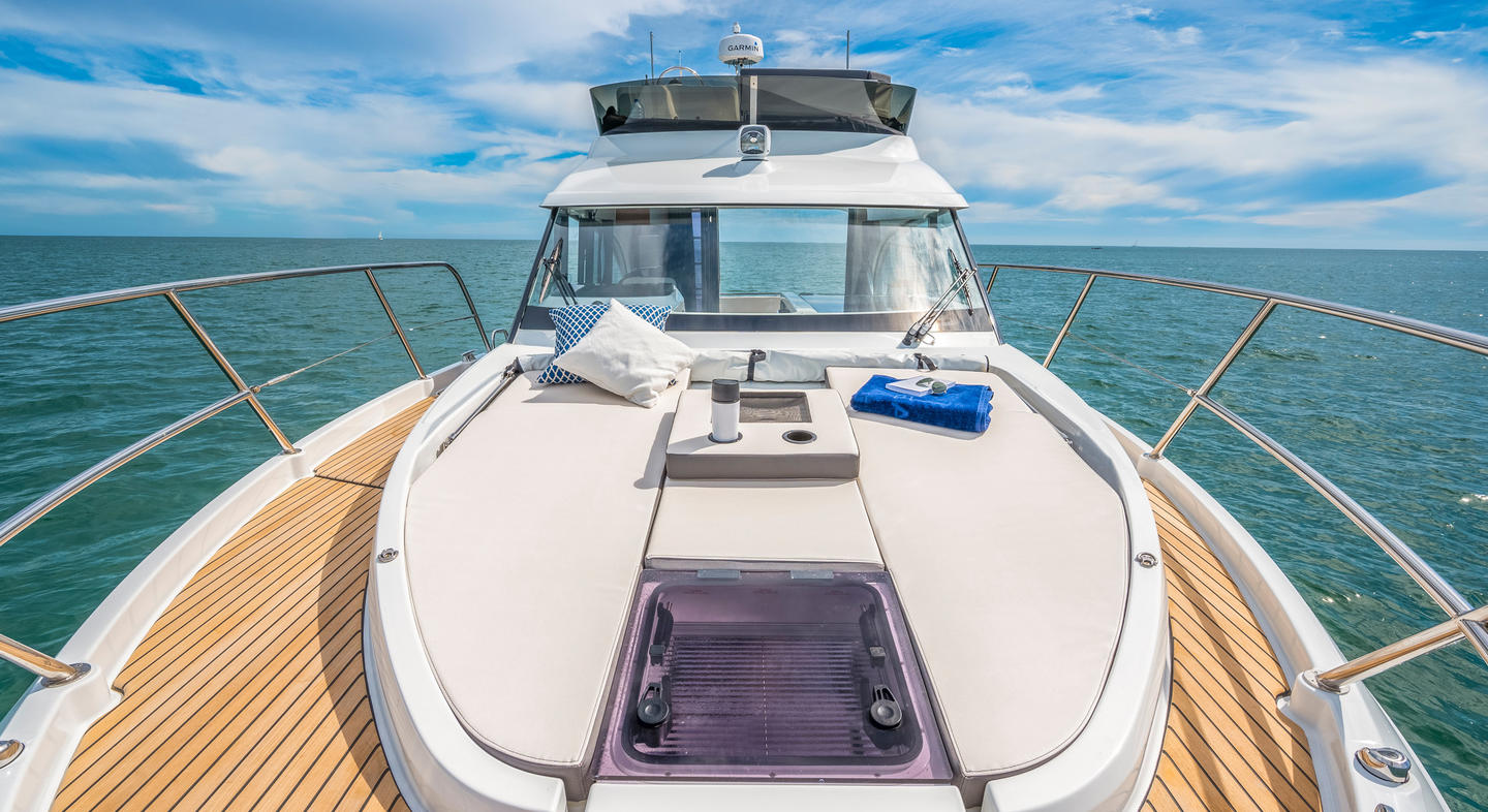 Antares_11_Fly_Exterior_23